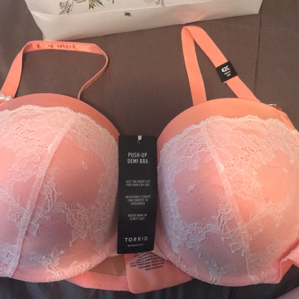 Torrid bra 42 c